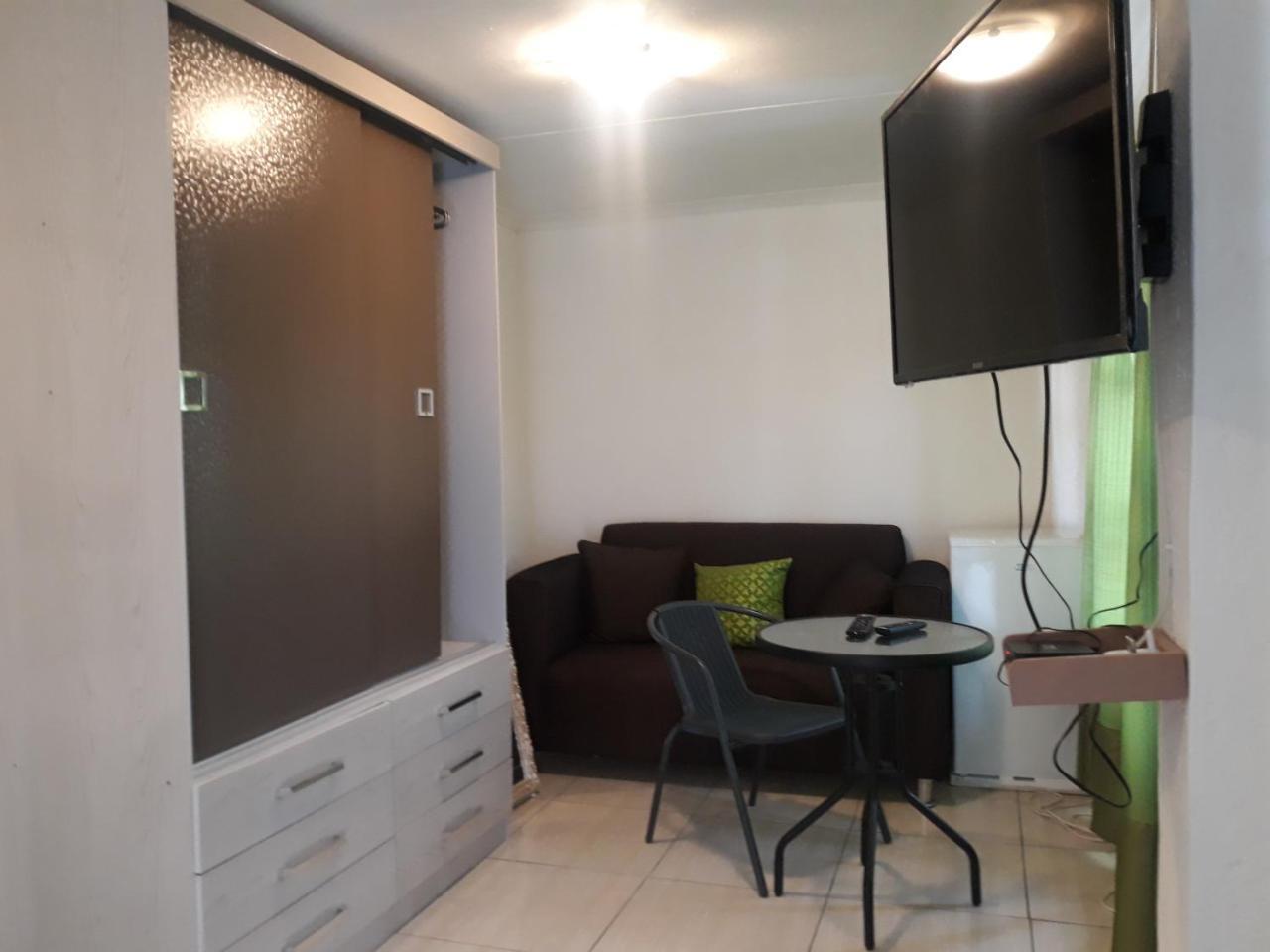 Thula Du Estate - One Bed Apartment 姆巴巴内 外观 照片